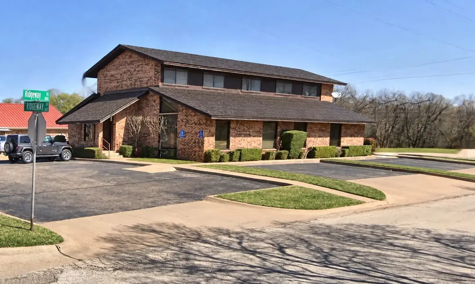 The Cleburne Dental office at 302 N Ridgeway Dr